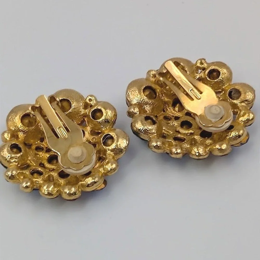 VTG Rhinestone Cluster Earrings Gold Tone‎ Multicolor Pave Clip On Rainbow